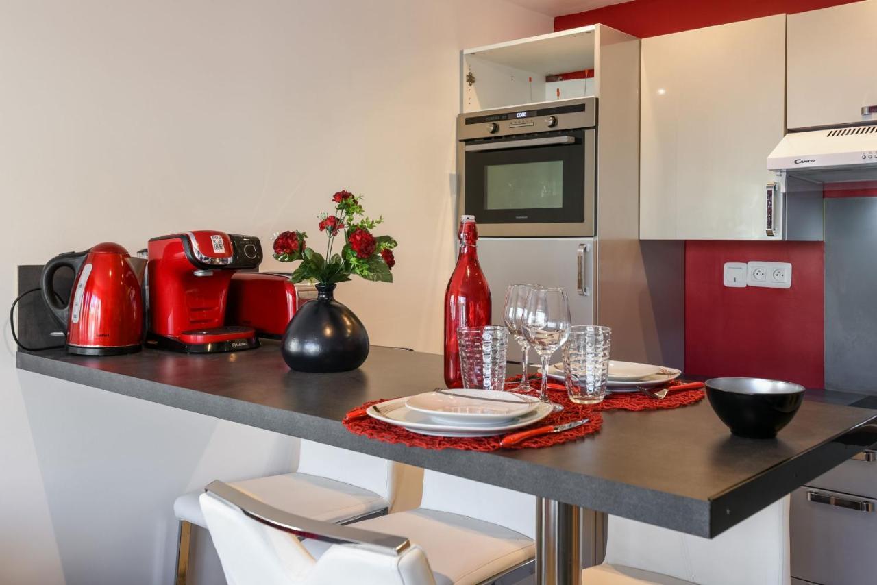 Au Nom De La Rose - Casa Vostra - Caution 800 Eur & Id Requises - Annemasse Apartment Bagian luar foto